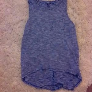 A blue and white tank